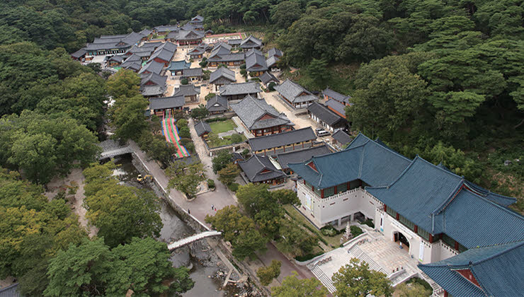 Templo budista Tongdosa
(Yangsan, Gyeongsangnam-do)