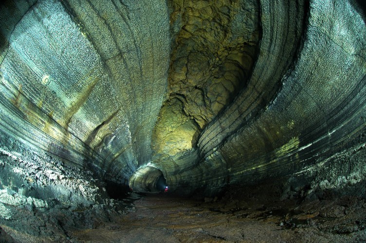 Jeju Volkanik Ada ve lav tüneli mağaraları
(Jeju-do)